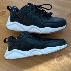 Champion 93 Eighteen Black and White Sneakers Women’s Size 7.5 Shoes